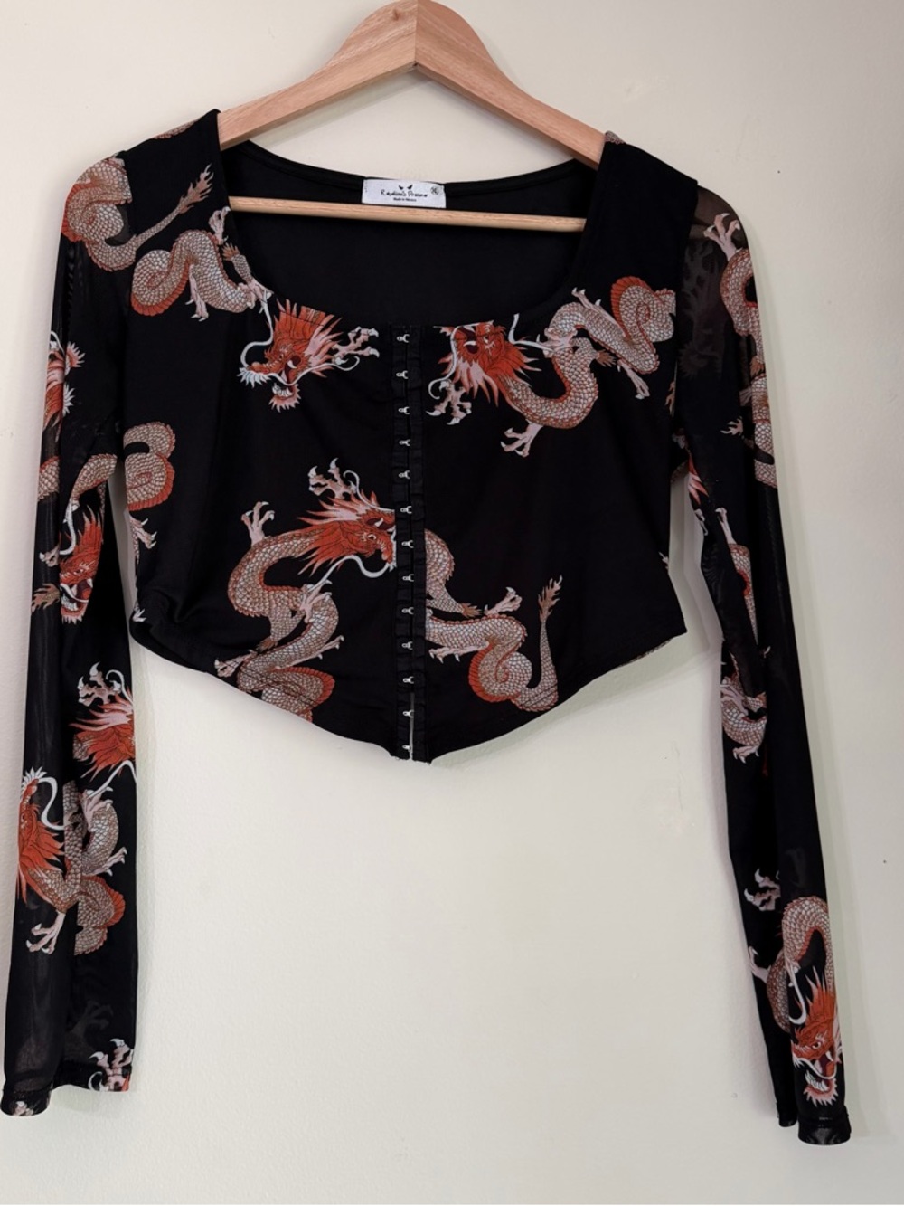 Black Dragon-Print Long Sleeve Hook-Front Crop Top